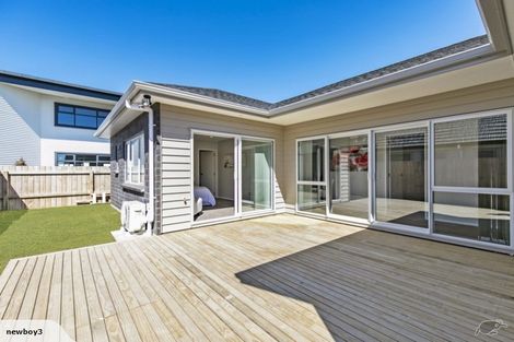 Photo of property in 31 Matata Drive, Takanini, 2112