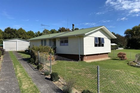 Photo of property in 25 Reynolds Road, Pukekohe, 2120