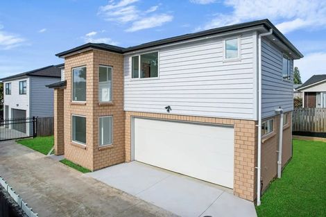 Photo of property in 9 Ivys Rise, Lansdowne, 5810