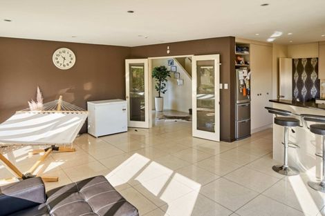 Photo of property in 23 Lanyon Place, Whitby, Porirua, 5024