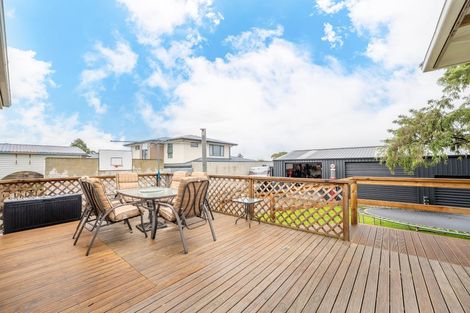 Photo of property in 21 Weston Road, Holmes Hill, Oamaru, 9401
