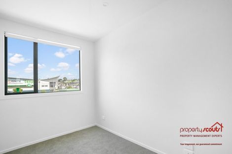 Photo of property in 3/694 Whangaparaoa Road, Stanmore Bay, Whangaparaoa, 0932