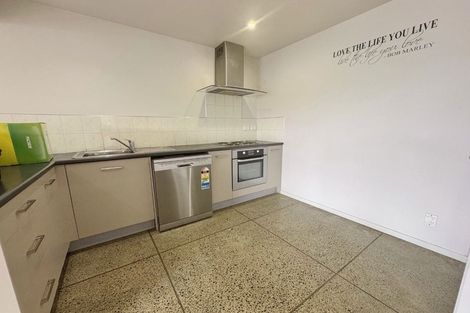 Photo of property in 32 Henwood Road, Taupaki, Henderson, 0782