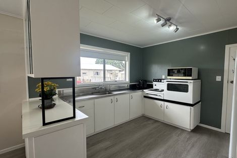 Photo of property in 53 Grey Street, Waitara, 4320
