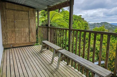 Photo of property in 18a Downing Street, Crofton Downs, Wellington, 6035