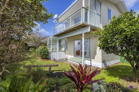 Photo of property in 42 Point Wells Road, Point Wells, Warkworth, 0986