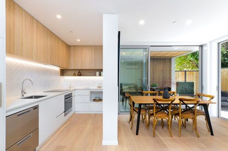 Photo of property in 3/1g Harley Street, Nelson, 7010