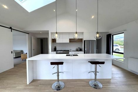 Photo of property in 4 Polperro Court, Jacks Point, Queenstown, 9371