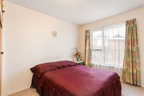 Photo of property in 9 Wyatt Place, Russley, Christchurch, 8042