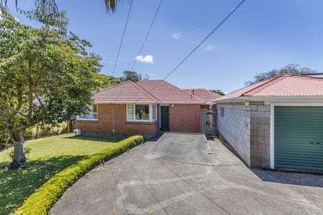 Photo of property in 24 Larsen Crescent, Tawa, Wellington, 5028