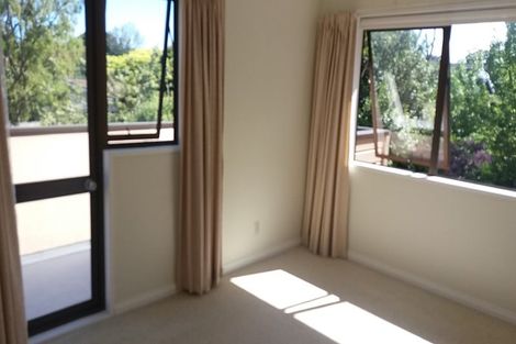 Photo of property in 17a Kowhai Grove, Waikanae, 5036