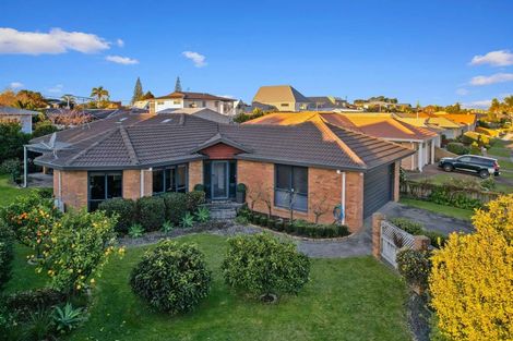 Photo of property in 53 Santa Monica Drive, Papamoa Beach, Papamoa, 3118