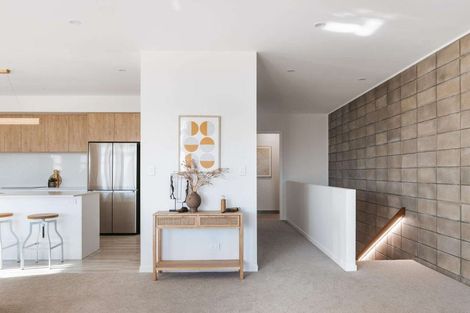 Photo of property in 1 Heaphy Lane, Paerata, 2124