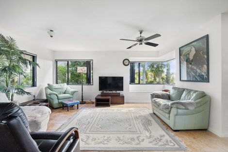 Photo of property in 10 Jenny Lane, Waiuku, 2123