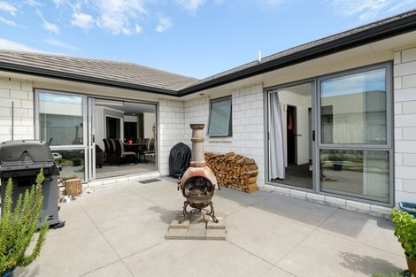 Photo of property in 12 Hebe Crescent, Papamoa Beach, Papamoa, 3118