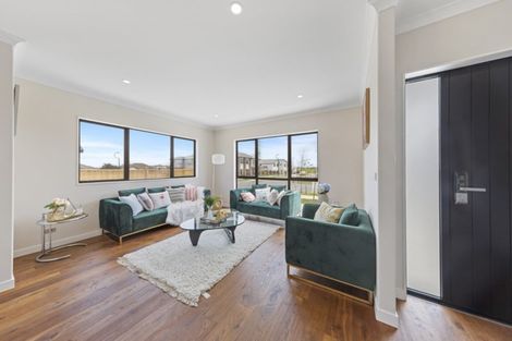 Photo of property in 8 Lavey Road, Flat Bush, Auckland, 2019