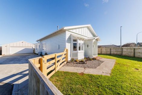 Photo of property in 73 James Line, Kelvin Grove, Palmerston North, 4414