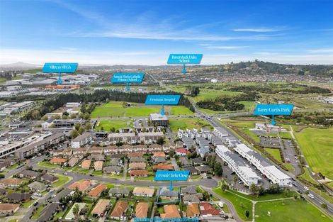 Photo of property in 13 Eroni Clarke Close, Flat Bush, Auckland, 2019