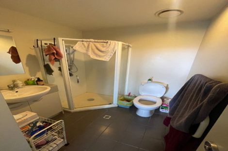 Photo of property in 401/17 Osterley Way, Manukau, Auckland, 2104