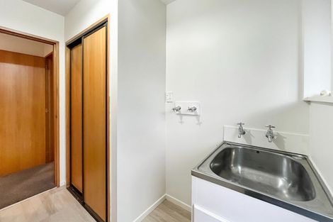 Photo of property in 2/53 Mcfaddens Road, St Albans, Christchurch, 8052