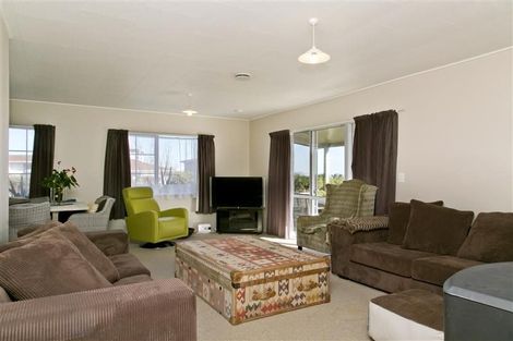 Photo of property in 24 Hammersmith Street, Richmond Heights, Taupo, 3330