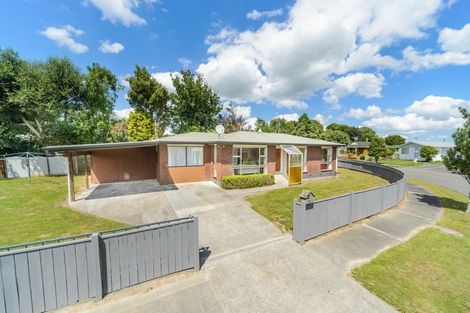 Photo of property in 15 Suffolk Crescent, Feilding, 4702