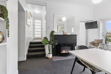 Photo of property in 193u1 The Terrace, Wellington Central, Wellington, 6011
