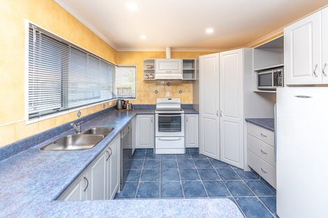 Photo of property in 6 Kelsi Street, Tawhero, Whanganui, 4501