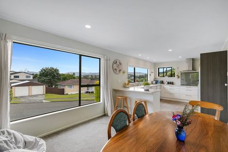 Photo of property in 4 Latitude Close, Whitby, Porirua, 5024