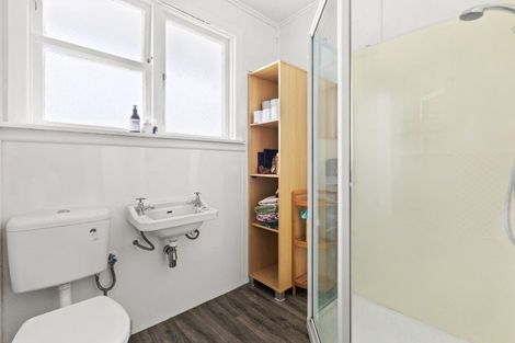 Photo of property in 2a Savage Crescent, Marewa, Napier, 4110