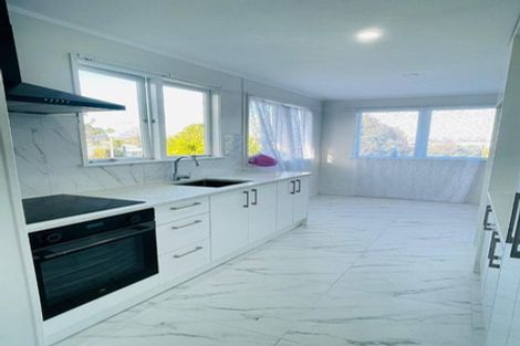 Photo of property in 16 Frangipani Avenue, Manurewa, Auckland, 2102