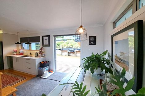 Photo of property in 118 Canongate Street, Birkdale, Auckland, 0626