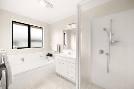 Photo of property in 3 Azure Place, Huntington, Hamilton, 3210