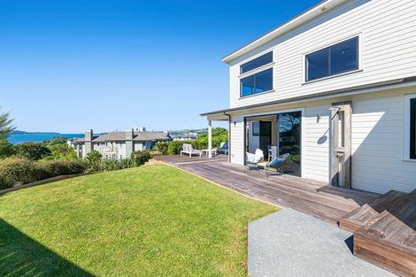Photo of property in 9 Koru Place, Snells Beach, 0920