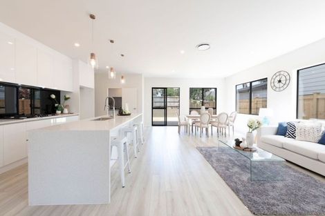 Photo of property in 53 Donegal Drive, Flat Bush, Auckland, 2019