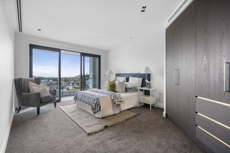 Photo of property in 121 Glenbervie Drive, Glenbervie, 0173