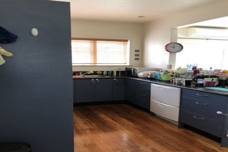 Photo of property in 17 Bauchop Road, Waterloo, Lower Hutt, 5011
