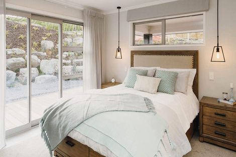 Photo of property in 2 Emerald Avenue, Rosehill, 2113