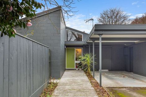 Photo of property in 42 Ihaka Street, Hokowhitu, Palmerston North, 4410