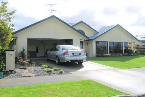 Photo of property in 28 Fiona Crescent, Feilding, 4702