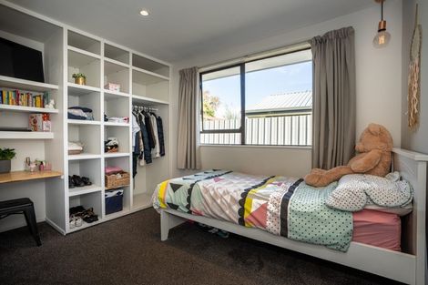 Photo of property in 9 Stacey Place, Woolston, Christchurch, 8062