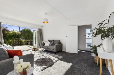 Photo of property in 2 Kowhai Street, Naenae, Lower Hutt, 5011