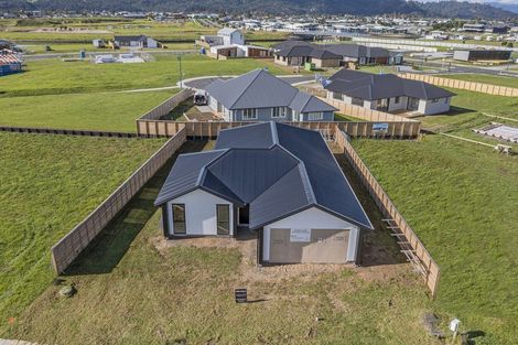 Photo of property in 267 Kupe Drive, Whitianga, 3510