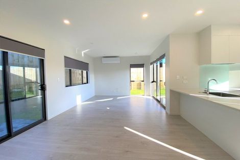 Photo of property in 7/39 Renata Crescent, Te Atatu Peninsula, Auckland, 0610