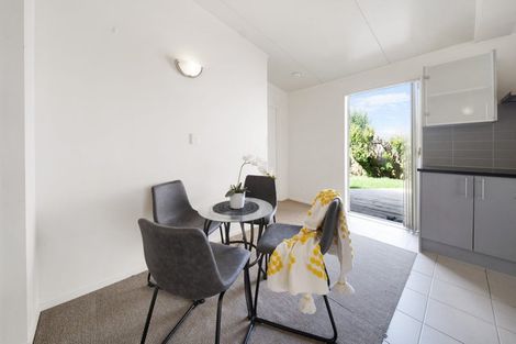 Photo of property in 3 Merlot Lane, Pukekohe, 2120