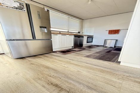 Photo of property in 2/19 Eldon Grove, Taita, Lower Hutt, 5019