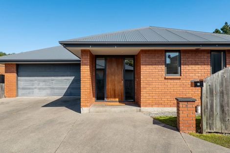 Photo of property in 17 Saint Thomas Place, Woolston, Christchurch, 8062