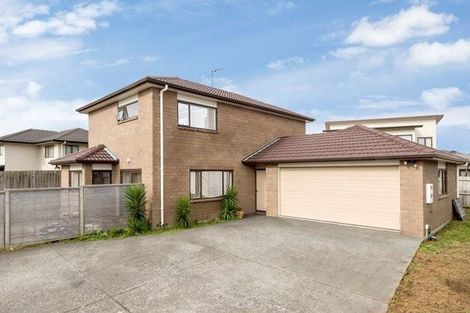 Photo of property in 71 Keri Vista Rise, Papakura, 2110