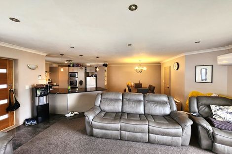 Photo of property in 10 Deveron Road, Manurewa, Auckland, 2102