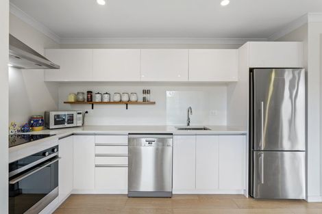 Photo of property in 31a Gamblins Road, Saint Martins, Christchurch, 8022